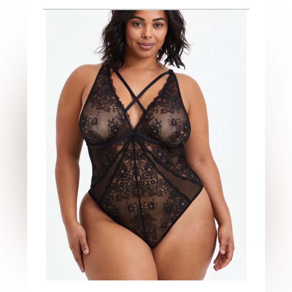 Torrid Strappy Plunge Bodysuit - Black Lace